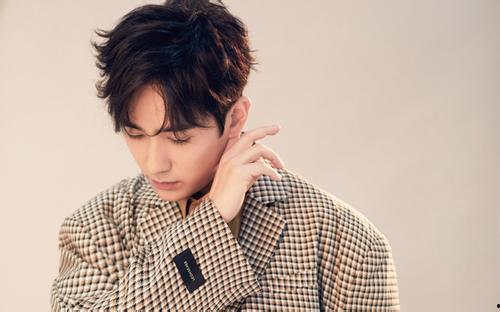 崔显旭吃瓜  第3张