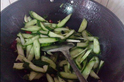 附子瓜怎么炒着吃,家常美味新尝试  第2张