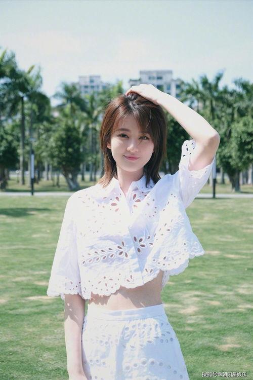 陈菲吃瓜,揭秘娱乐圈幕后真相  第1张