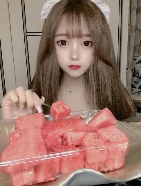 小姐姐吃瓜汇总