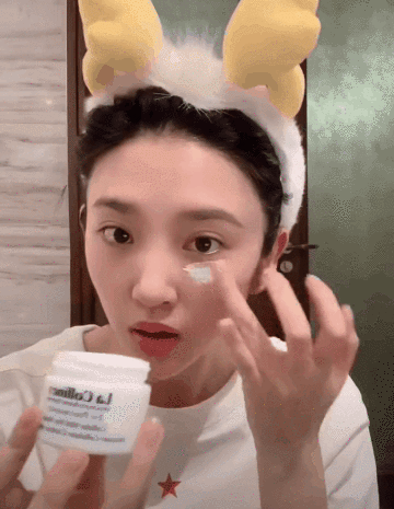 吃瓜能去眼袋吗,揭秘日常小零食的神奇功效